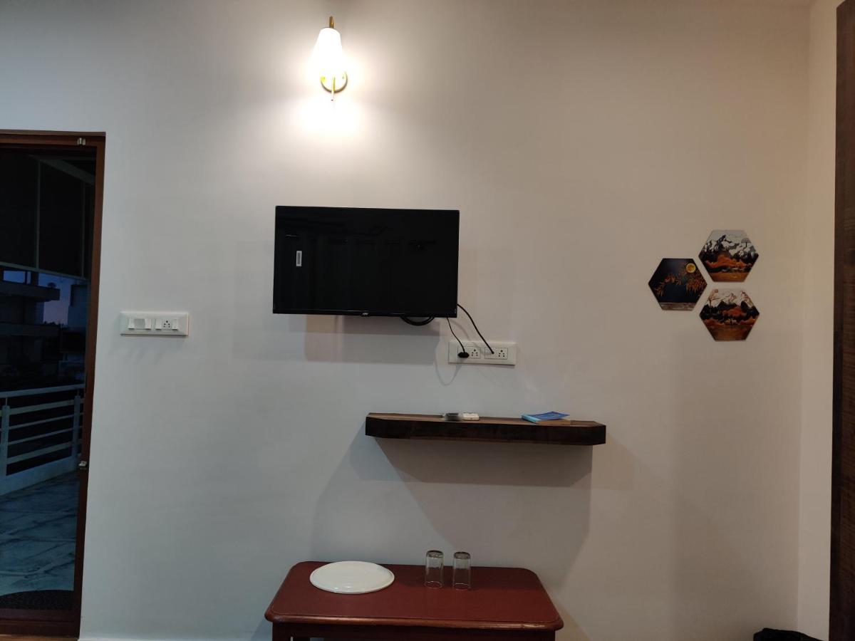 Skyhouse Homestay Mysore Eksteriør billede